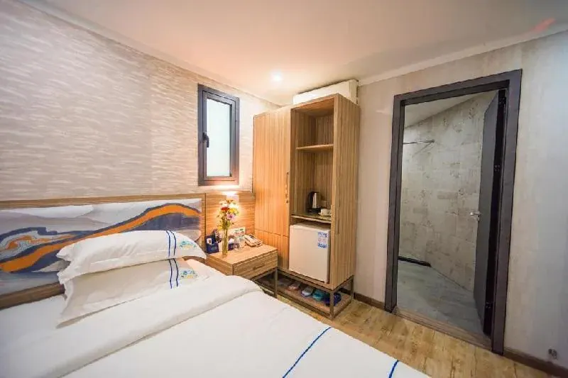 Standard at Erus Suites Hotel Boracay, Boracay