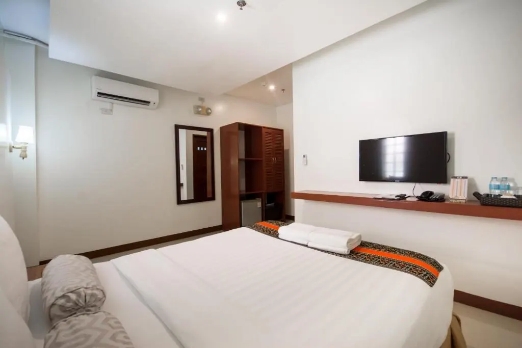 Standard Double Deluxe at Sur Beach Resort Boracay, Boracay