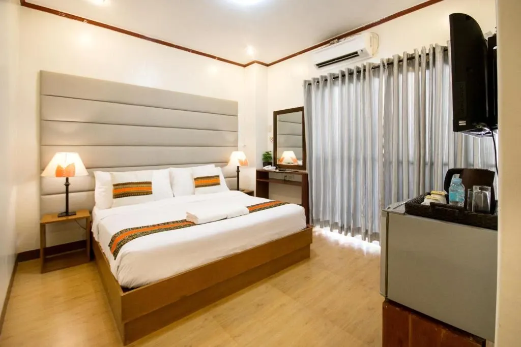 Superior Twin at Sur Beach Resort Boracay, Boracay