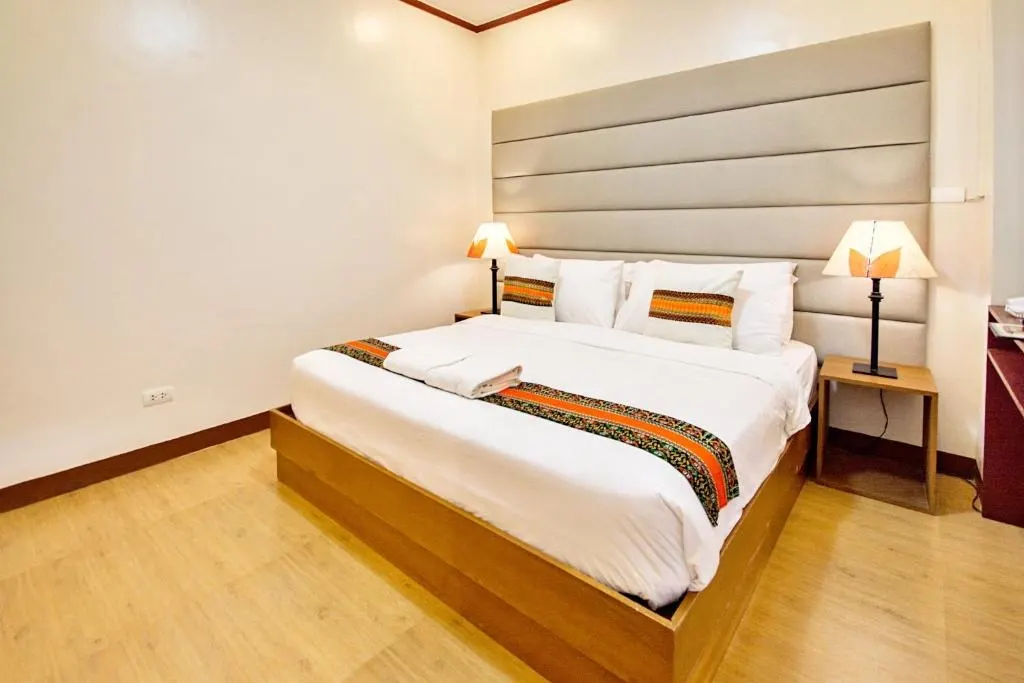 Superior Twin at Sur Beach Resort Boracay, Boracay