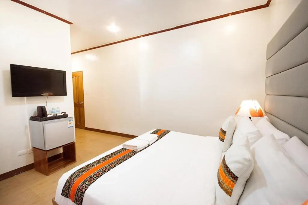 Superior Twin at Sur Beach Resort Boracay, Boracay