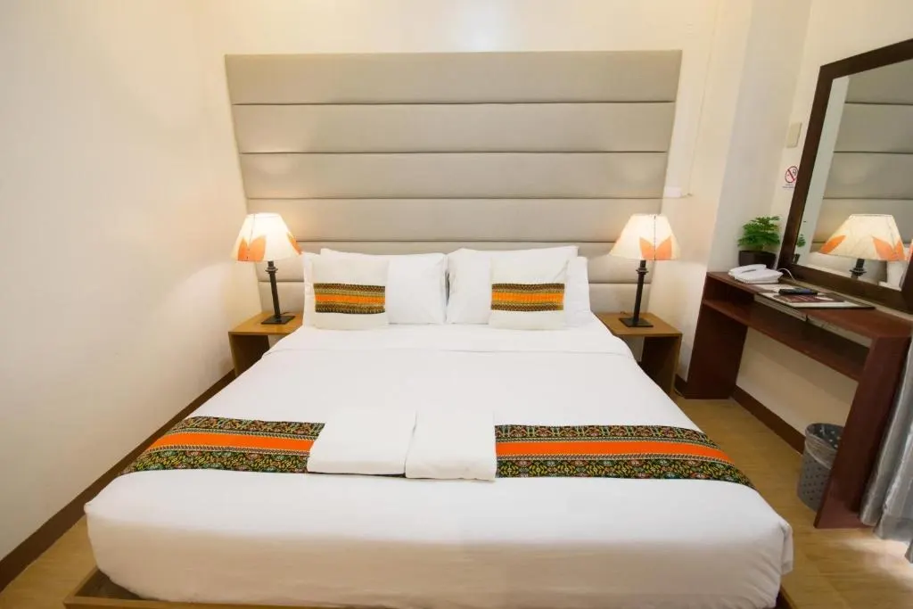 Superior Twin at Sur Beach Resort Boracay, Boracay