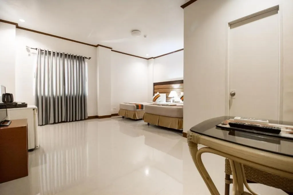 Standard Triple at Sur Beach Resort Boracay, Boracay