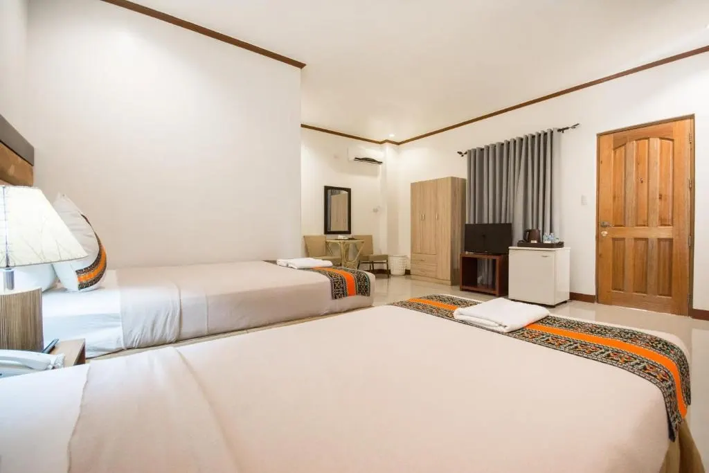 Standard Triple at Sur Beach Resort Boracay, Boracay