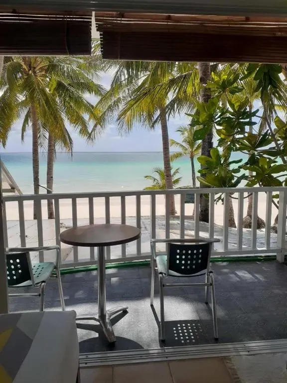 Bluewaves Beach House, Boracay — Photo 5