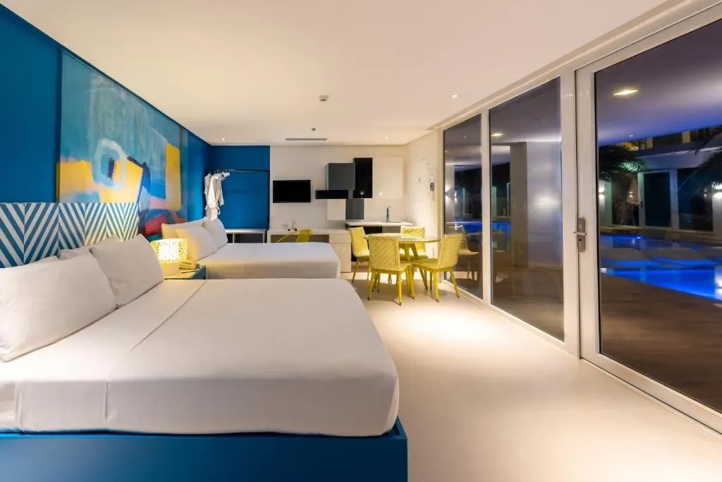 Superior Deluxe Twin at Astoria Current, Boracay