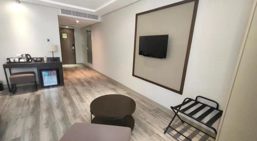 One Bedroom Executive Suite
