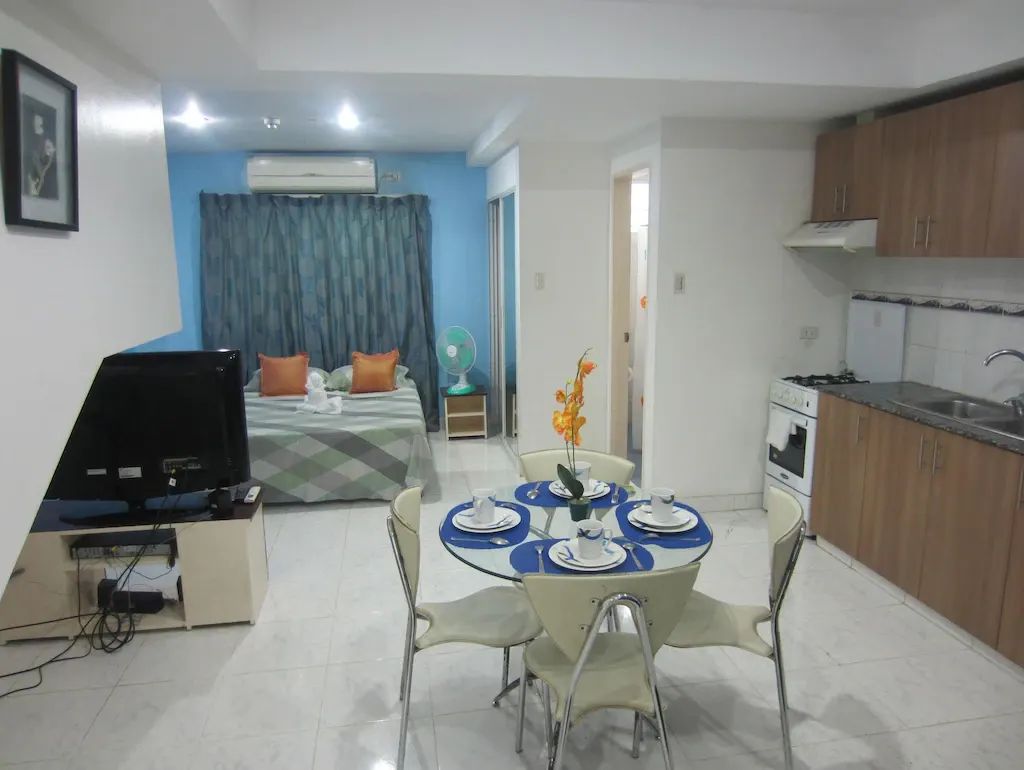 Studio Apartment at Roxon Apartments, Boracay