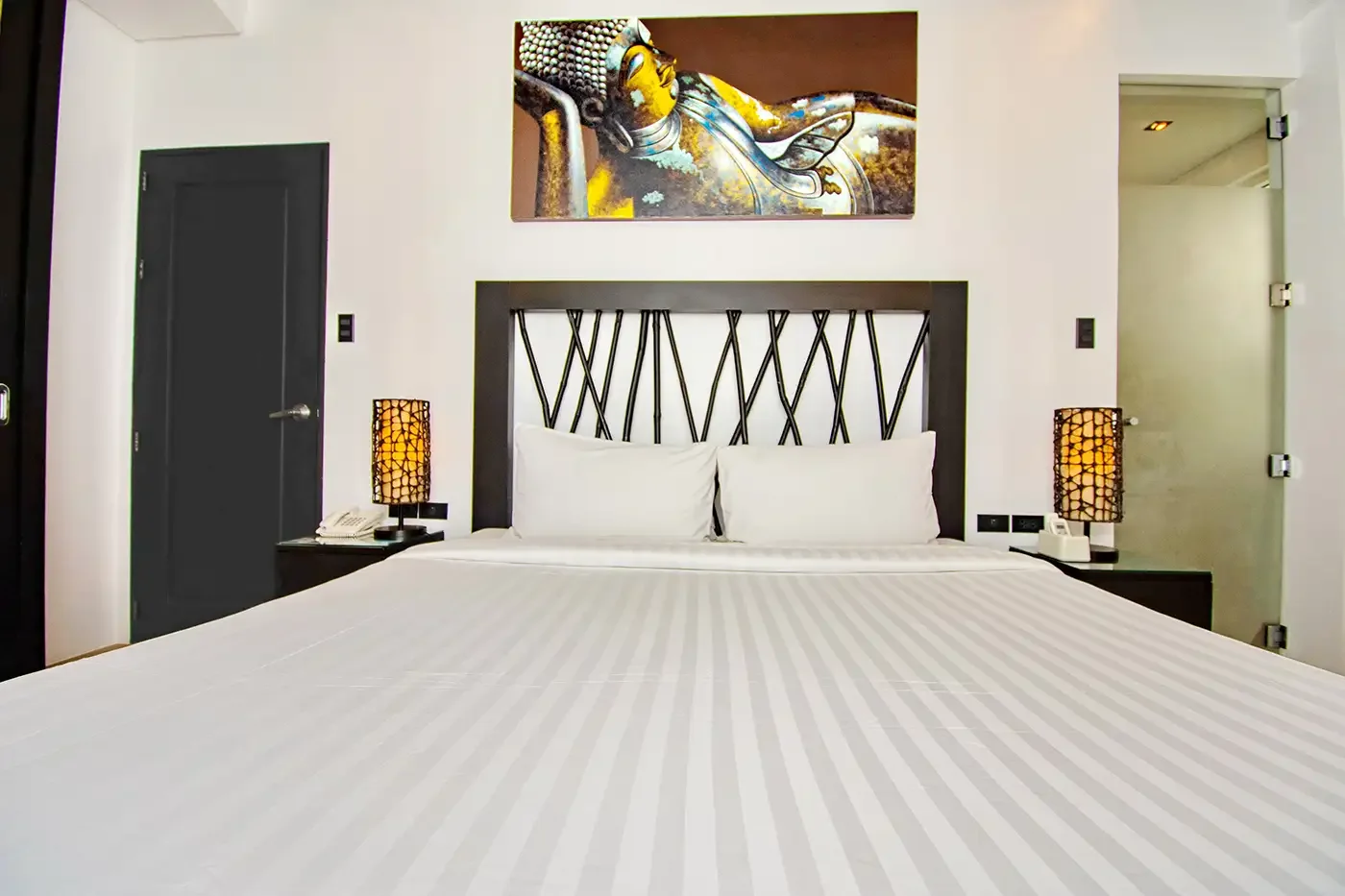 Beachfront Suite