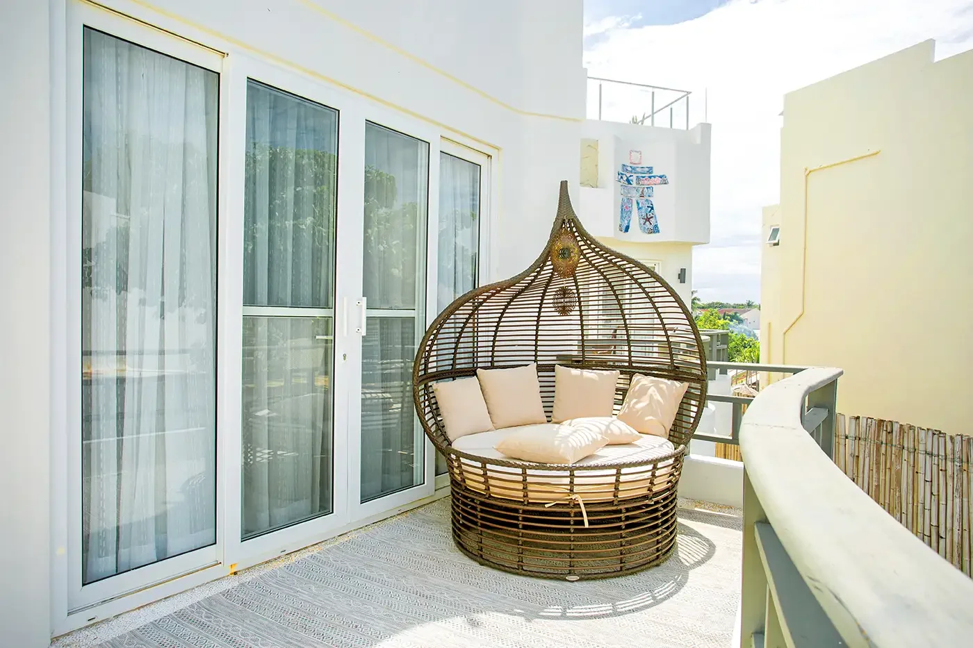 2 Bedroom Penthouse - The Bulabog Suite