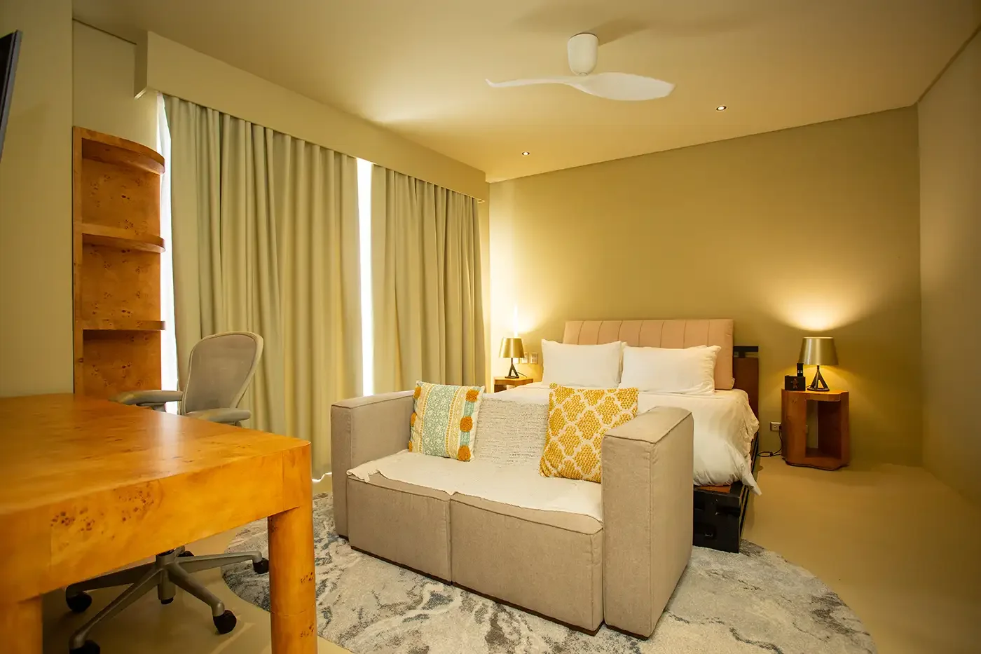 2 Bedroom Penthouse - The Bulabog Suite
