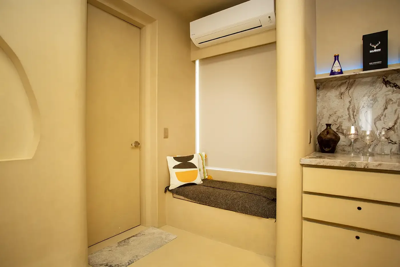 2 Bedroom Penthouse - The Bulabog Suite
