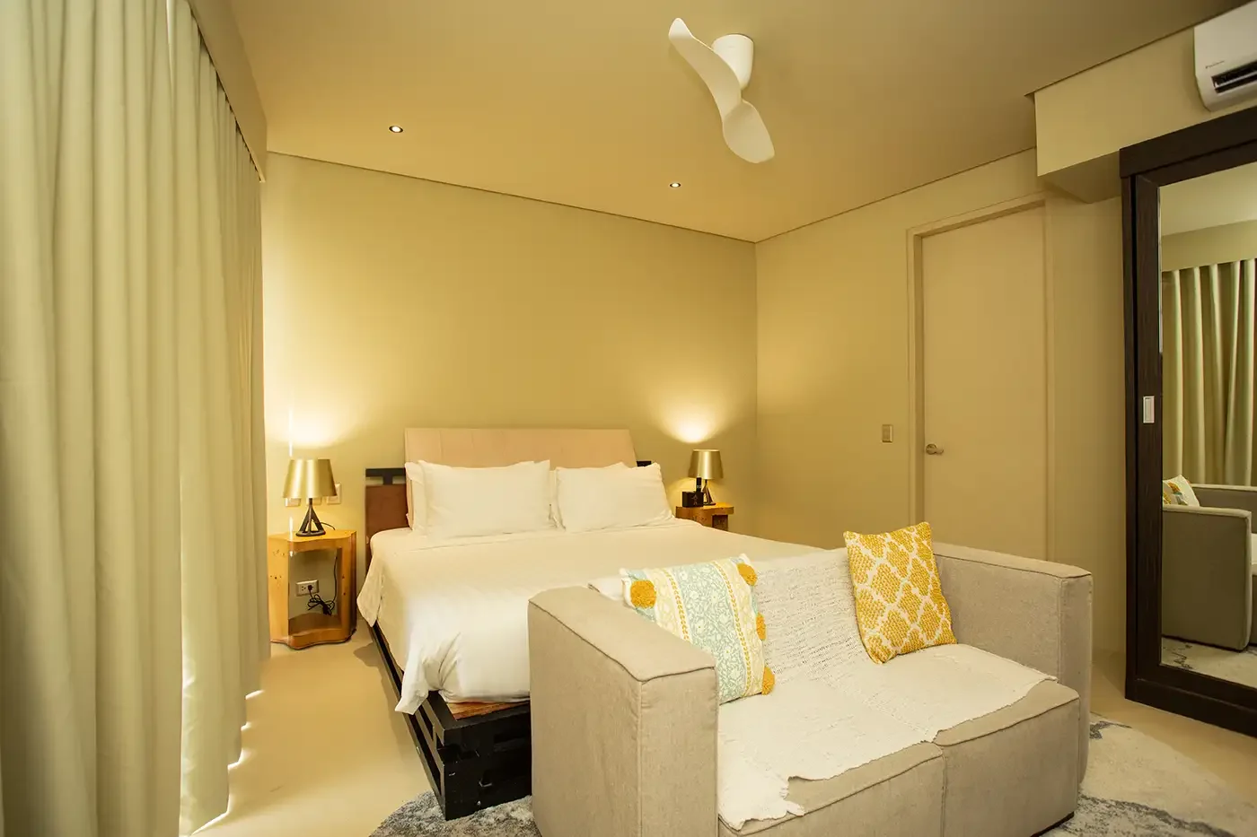 2 Bedroom Penthouse - The Bulabog Suite