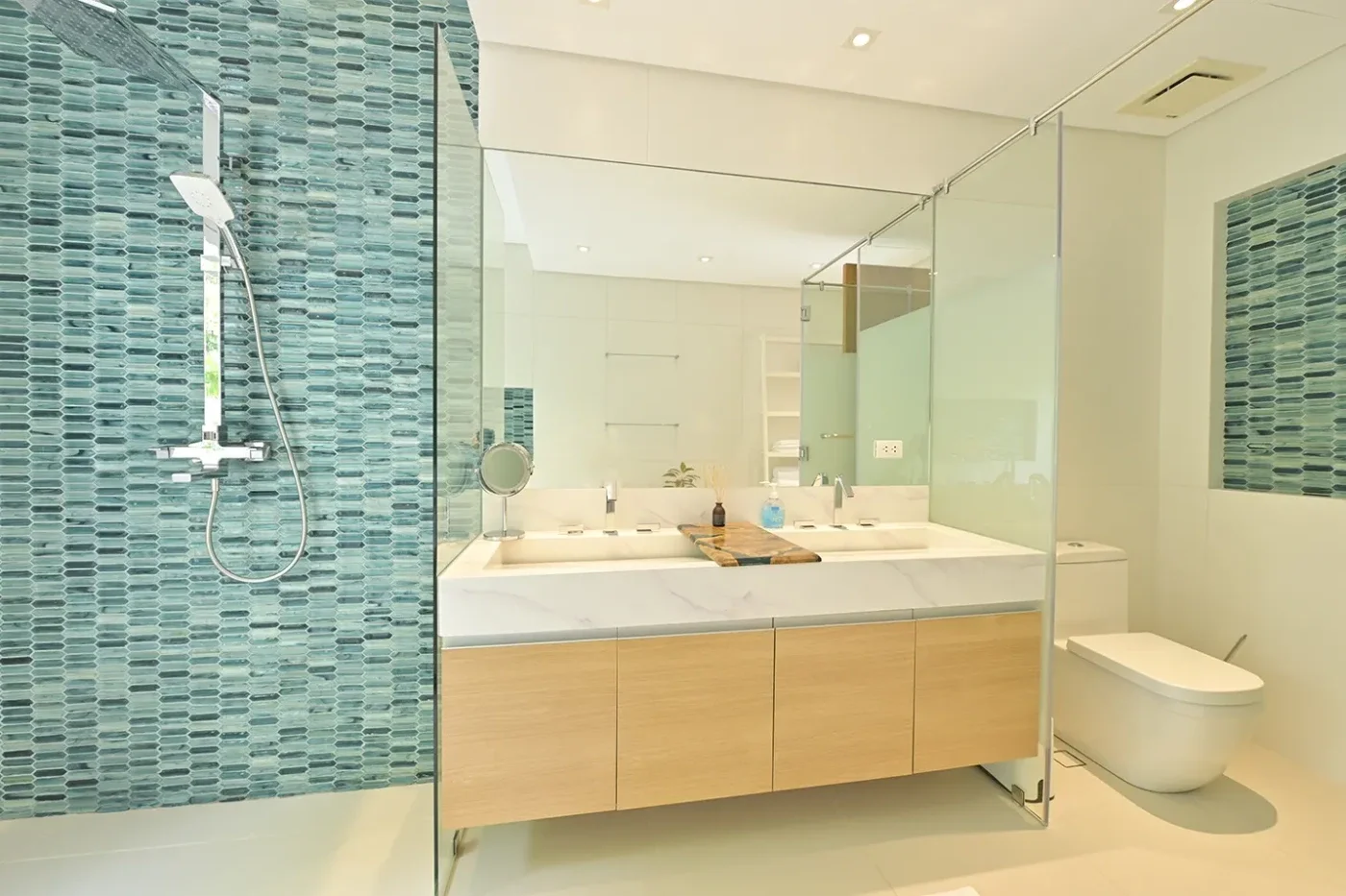 3 Bedroom Penthouse Panoramic Paradise