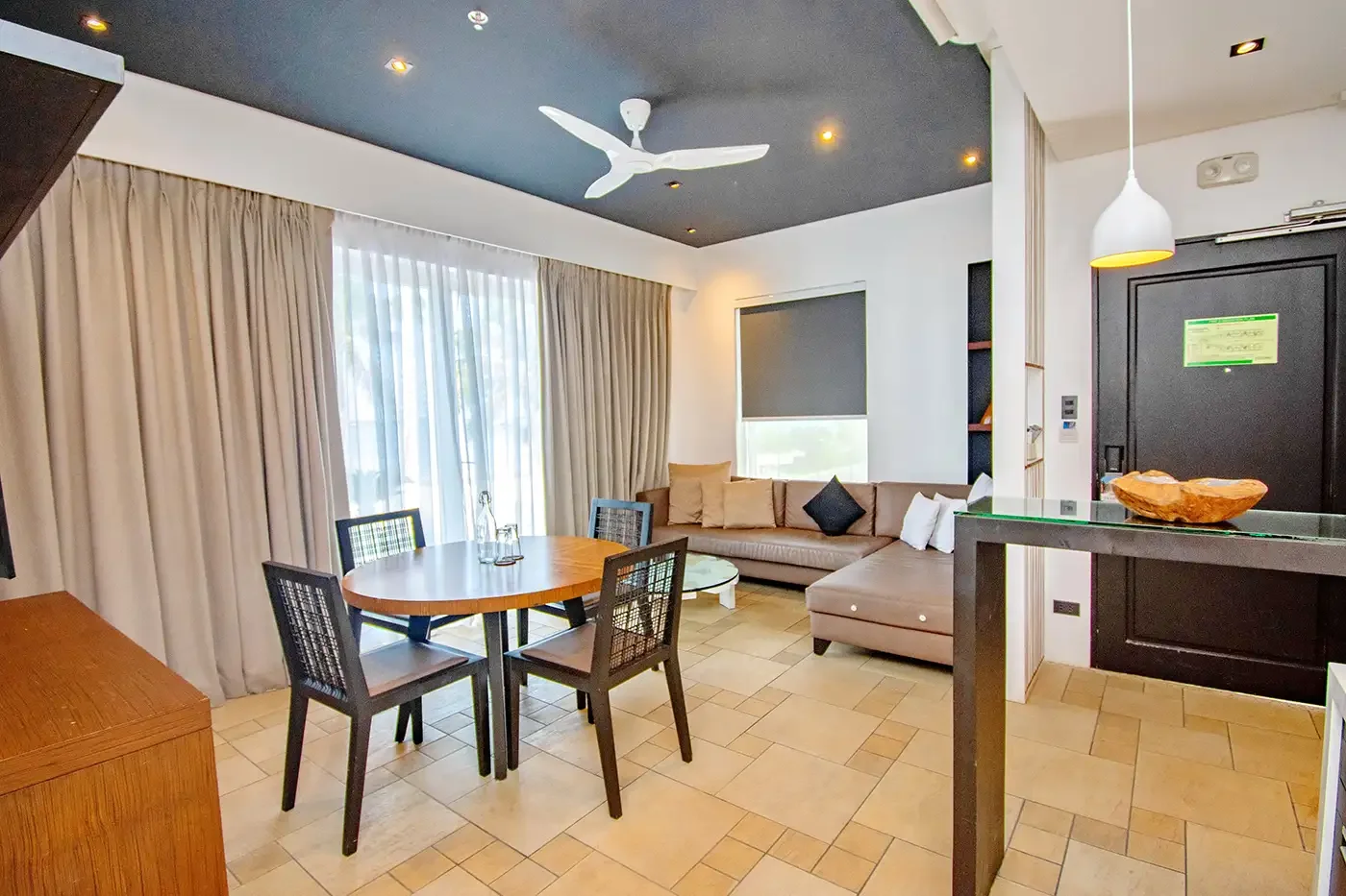 Beachfront Suite