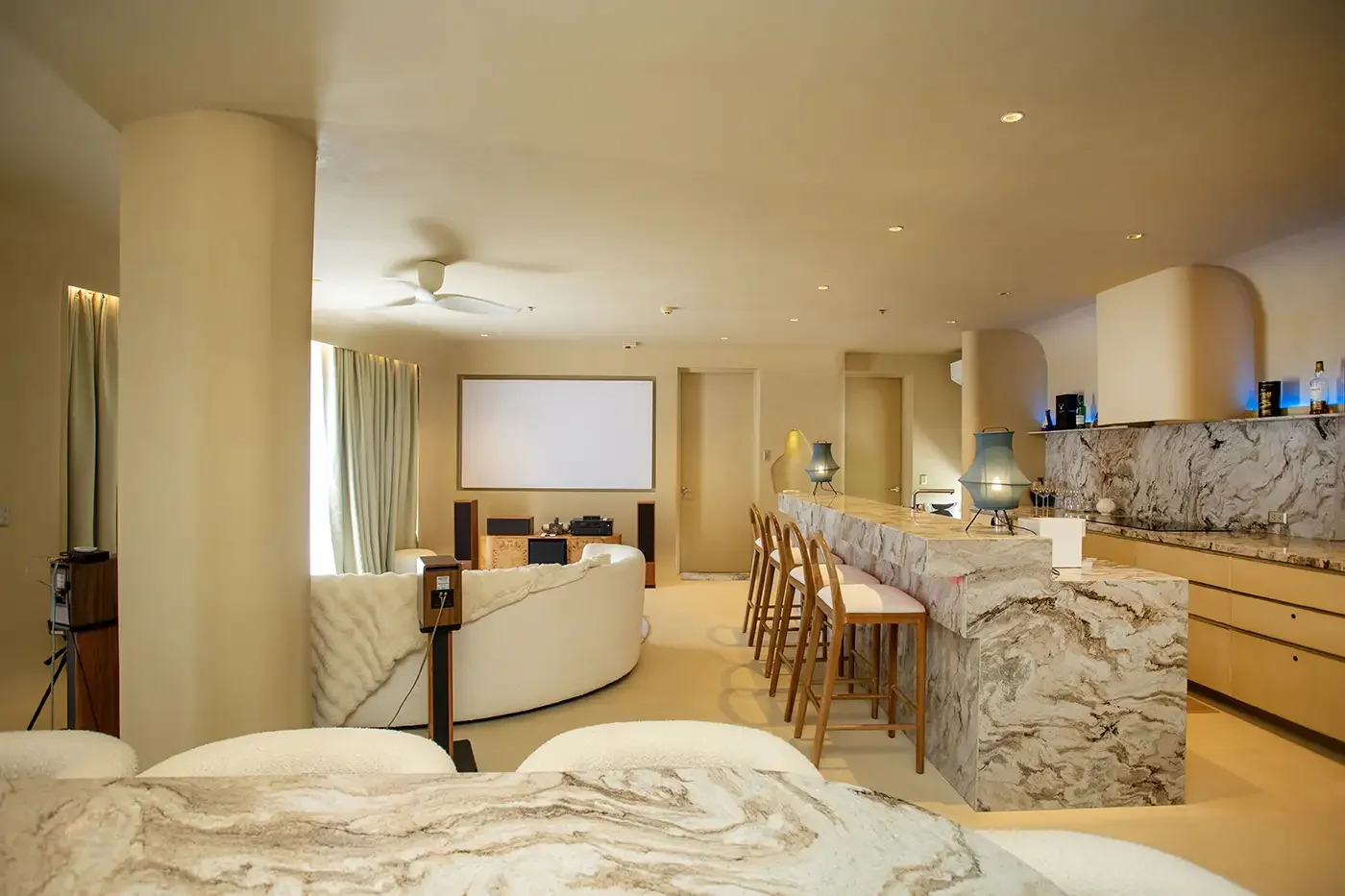 2 Bedroom Penthouse - The Bulabog Suite