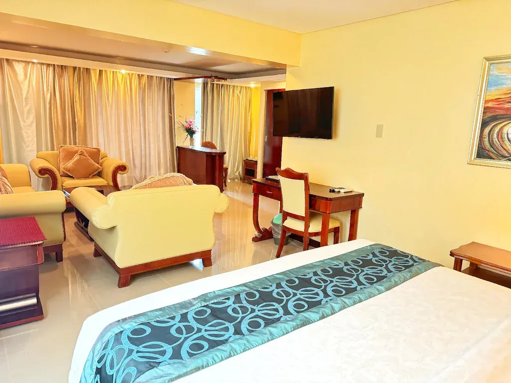 Suite Room at Golden Phoenix Hotel Boracay, Boracay