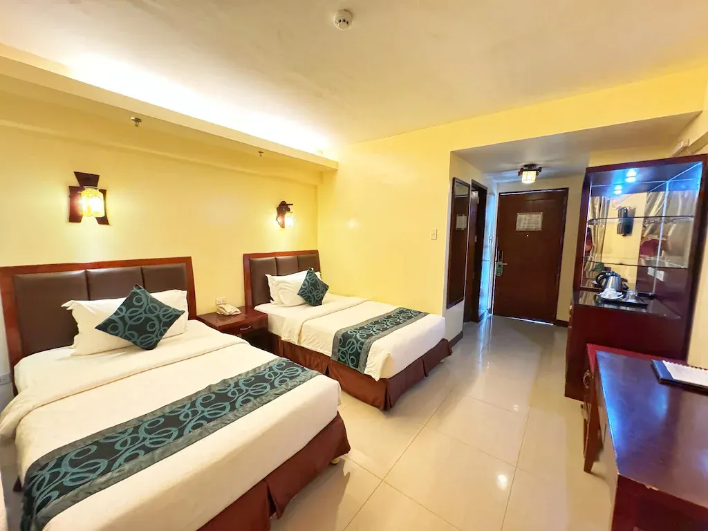 Deluxe Room Twin at Golden Phoenix Hotel Boracay, Boracay