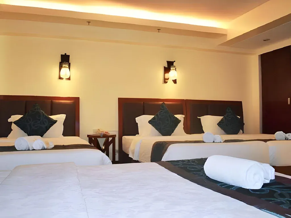 Quadruple Family Room at Golden Phoenix Hotel Boracay, Boracay
