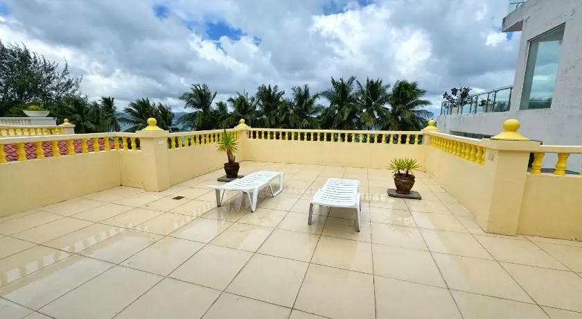 Suite Room at Golden Phoenix Hotel Boracay, Boracay