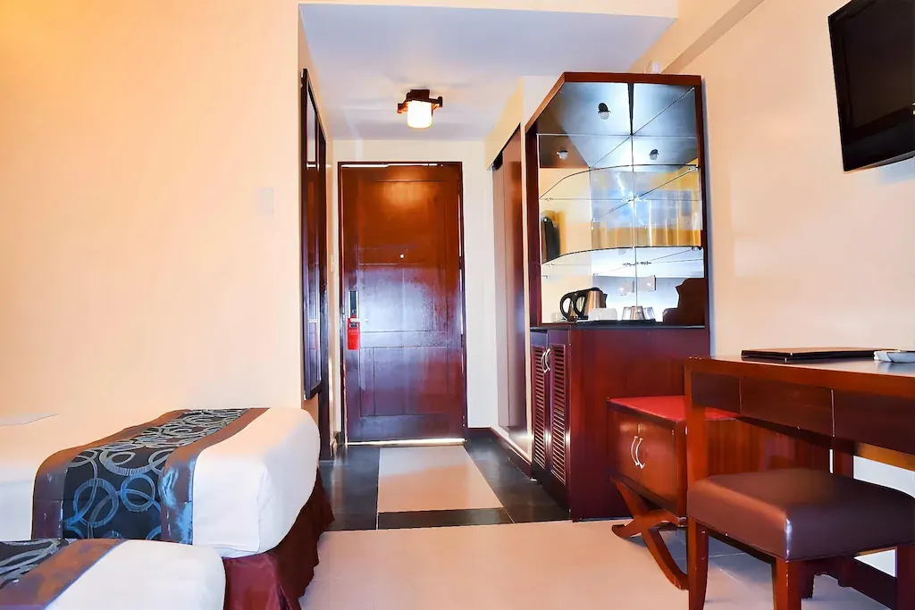 Deluxe Room Twin at Golden Phoenix Hotel Boracay, Boracay