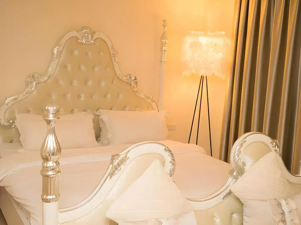 Yapak Suite at Golden Phoenix Hotel Boracay, Boracay