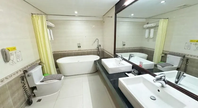 Suite Room at Golden Phoenix Hotel Boracay, Boracay