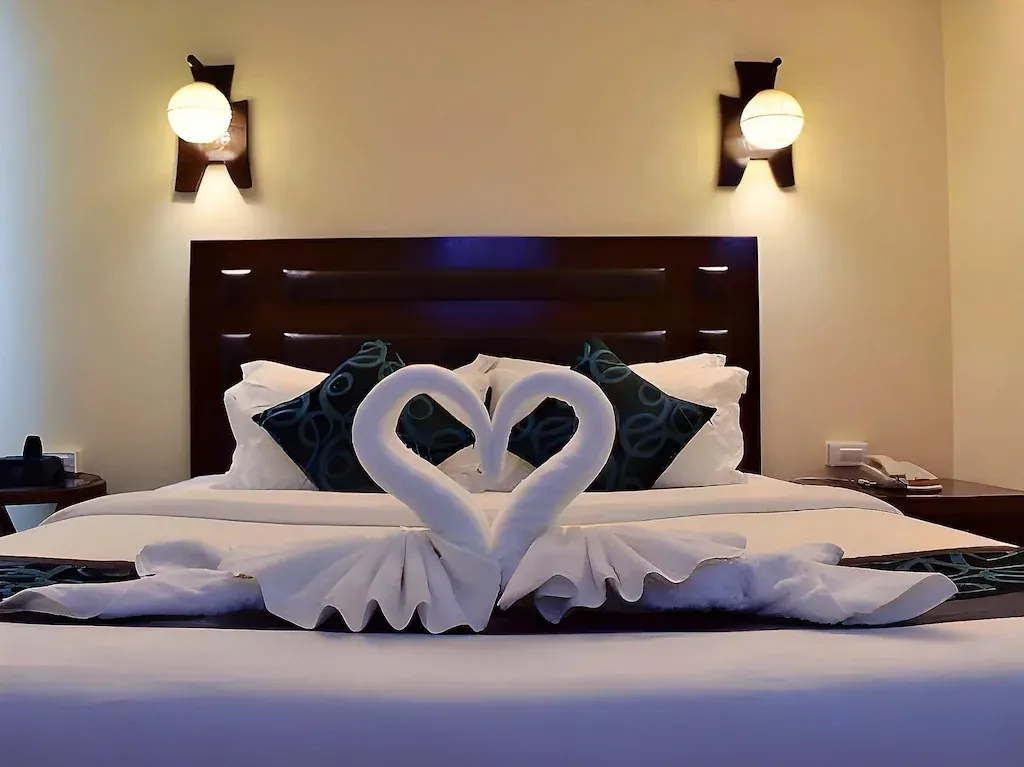 Deluxe Room King at Golden Phoenix Hotel Boracay, Boracay