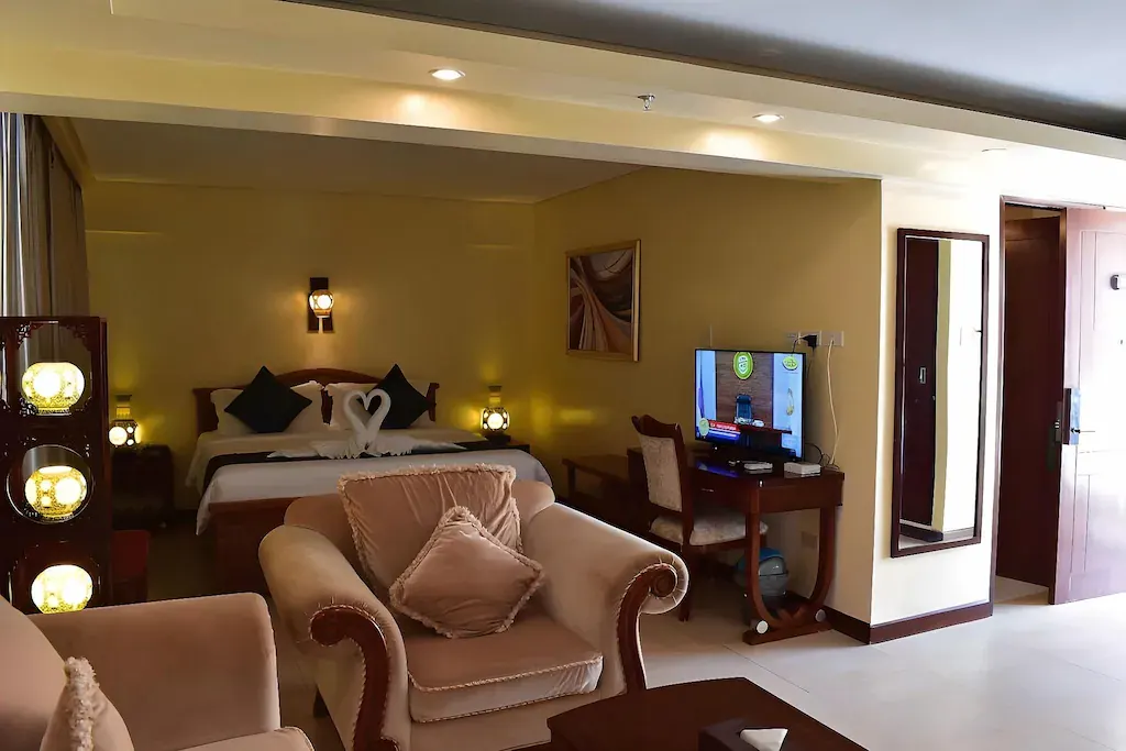 Suite Room at Golden Phoenix Hotel Boracay, Boracay