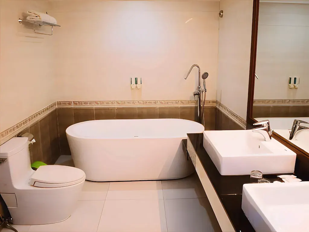 Yapak Suite at Golden Phoenix Hotel Boracay, Boracay