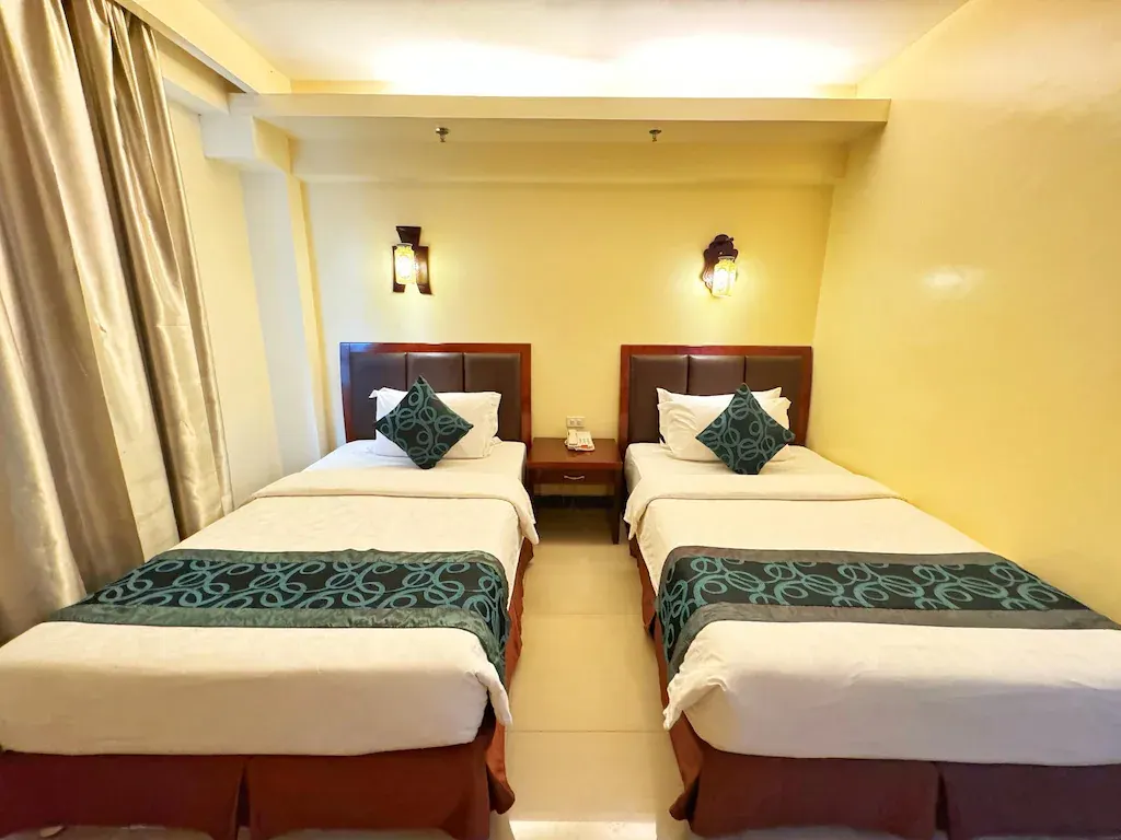 Deluxe Room Twin at Golden Phoenix Hotel Boracay, Boracay