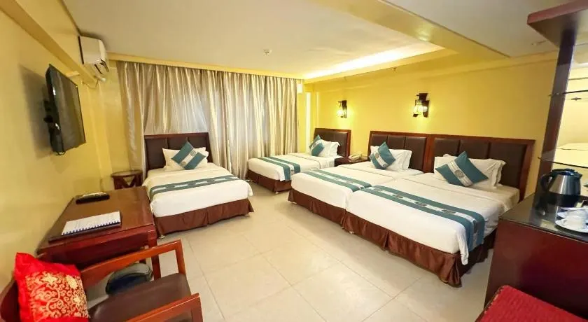 Quadruple Family Room at Golden Phoenix Hotel Boracay, Boracay