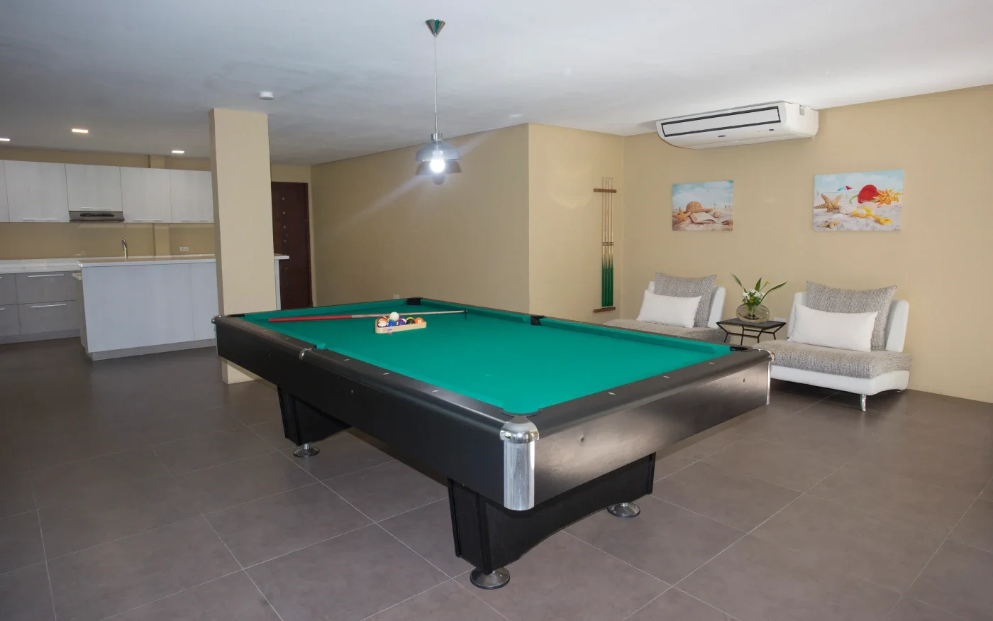 Villa Hakbang