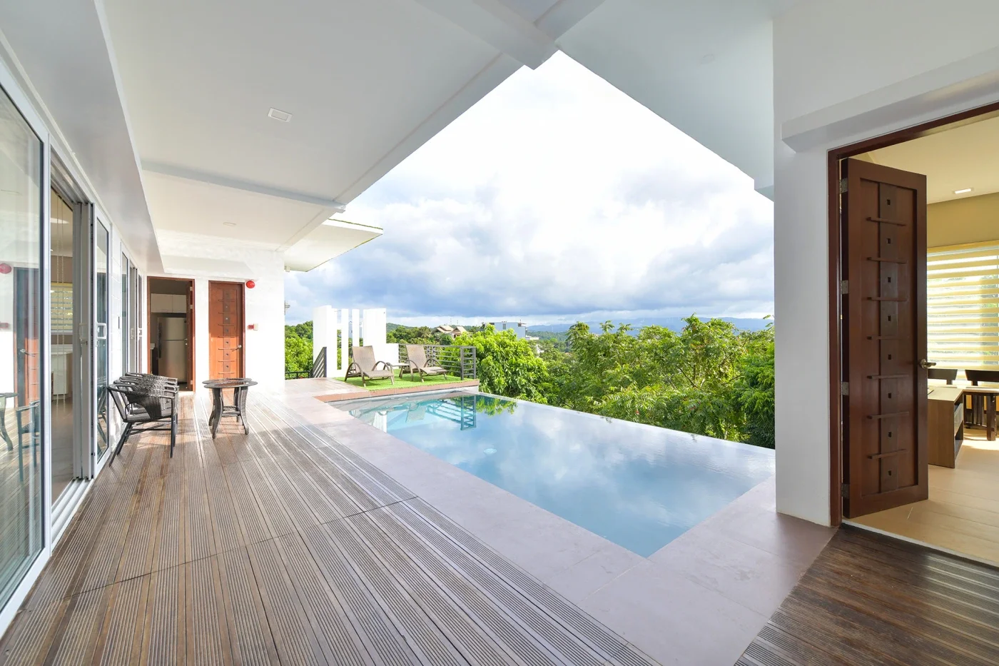 Villa Hakbang