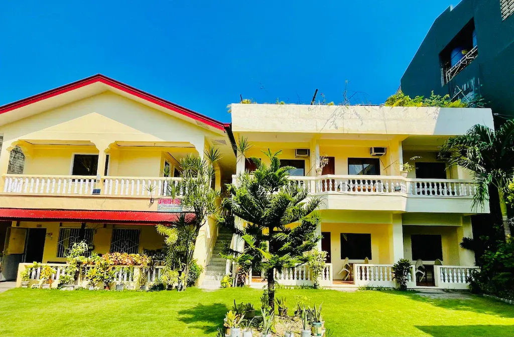 La Fiesta Resort, Boracay — Photo 1