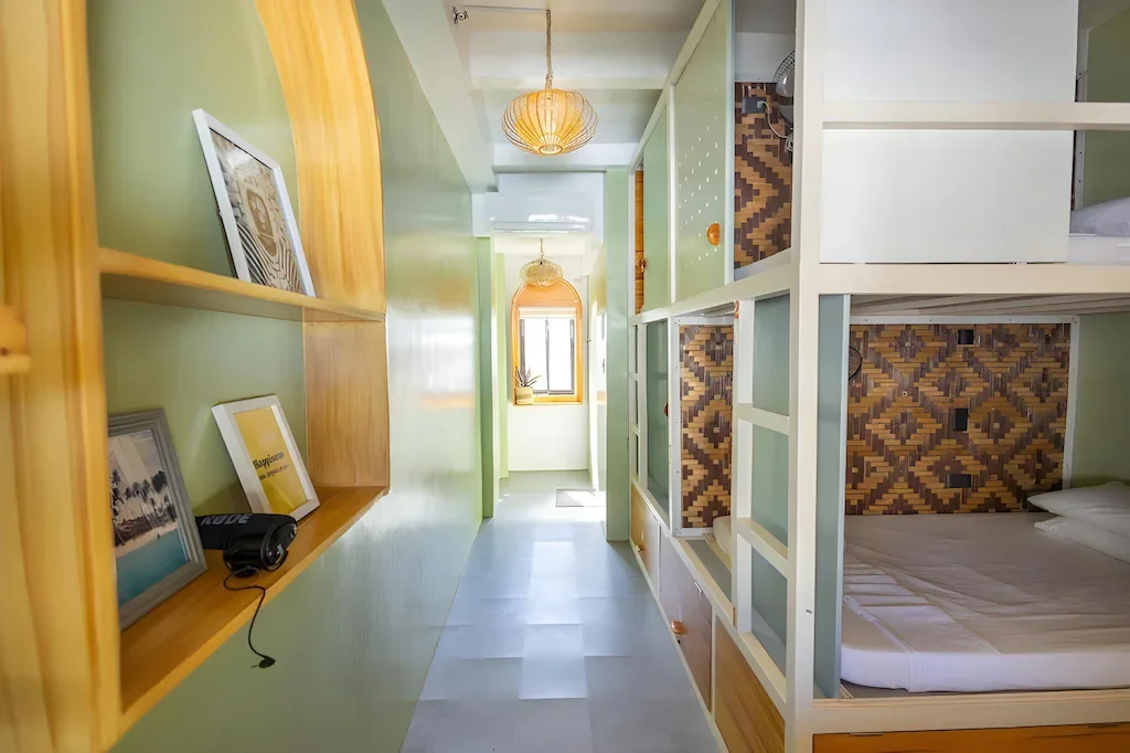Bed in 4 Female Dormitory Room