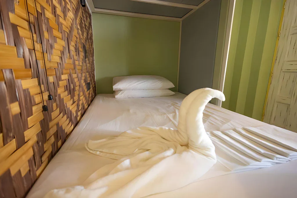 Bed in 4 Female Dormitory Room