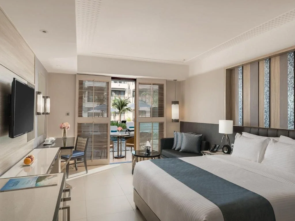 Premier Room with Pool Access