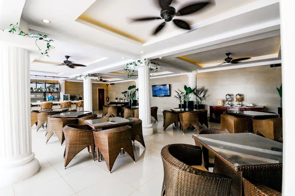 Boracay Summer Palace Resort, Boracay — Photo 3