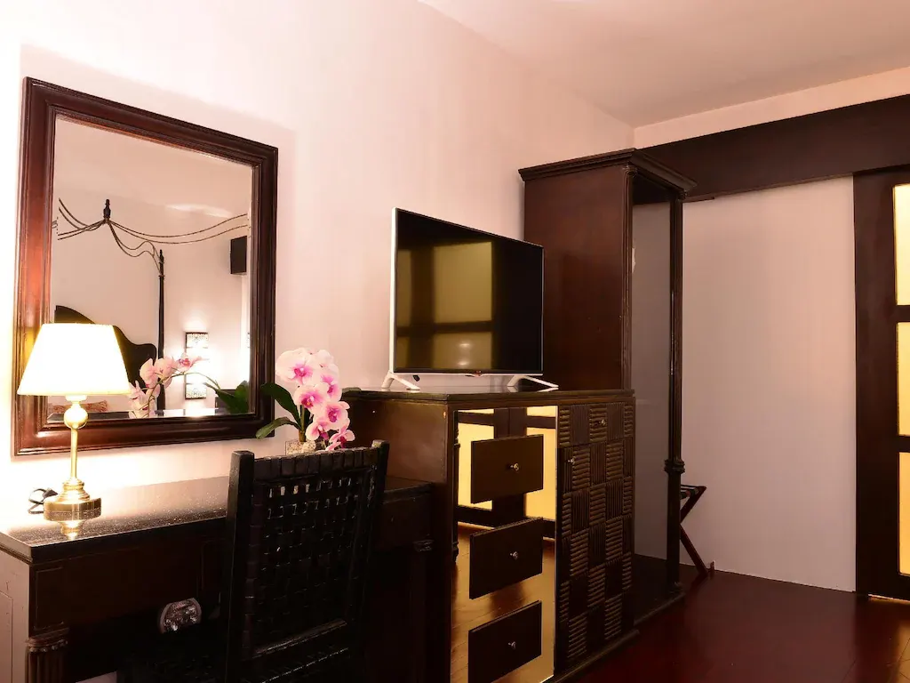 Executive Suite at Boracay Summer Palace Resort, Boracay