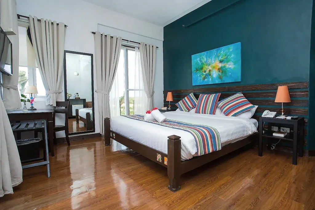 Deluxe King at Hotel Soffia Boracay, Boracay