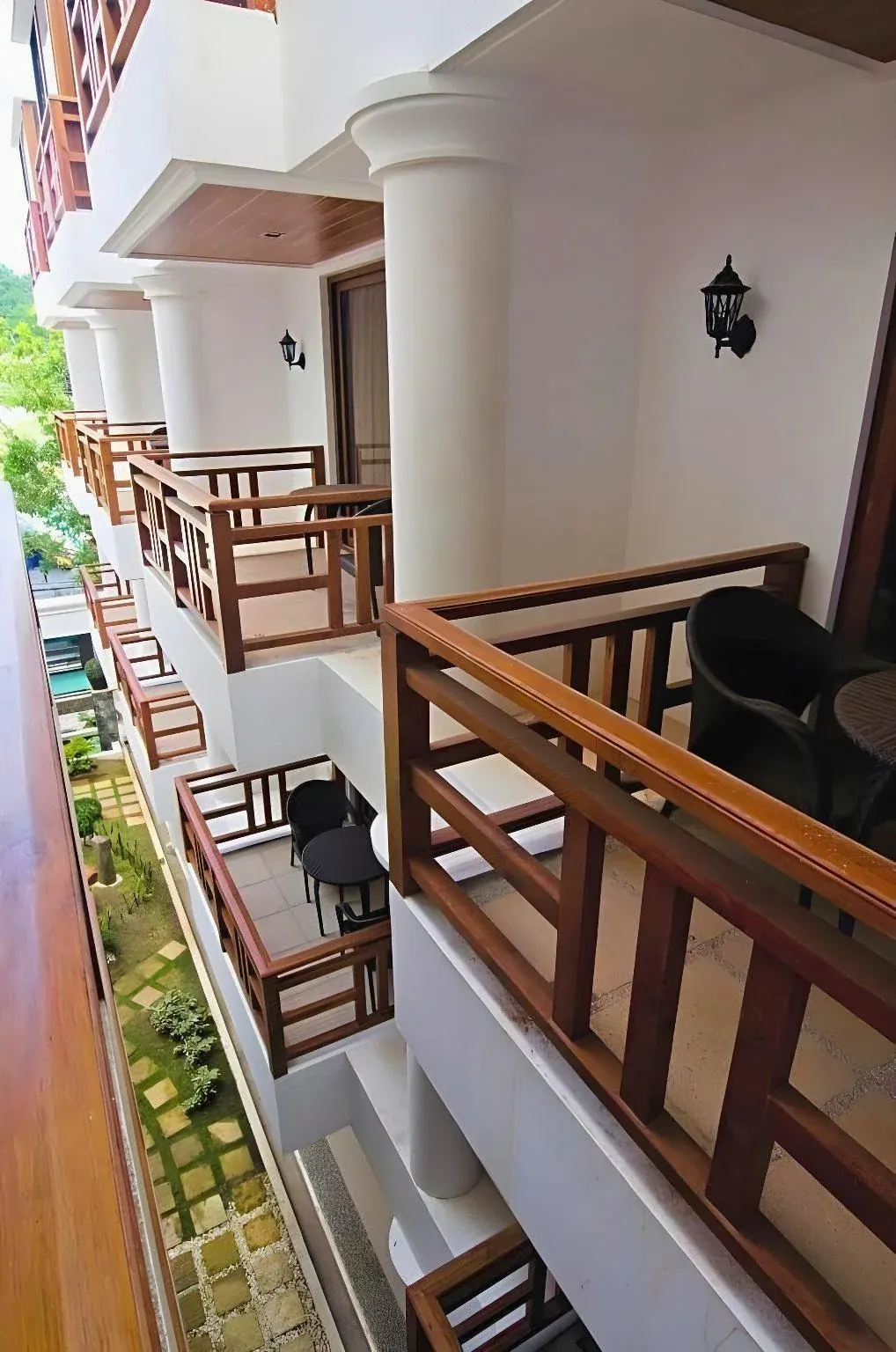 Giulius Boracay Italian Resort, Balabag, Boracay — Photo 5