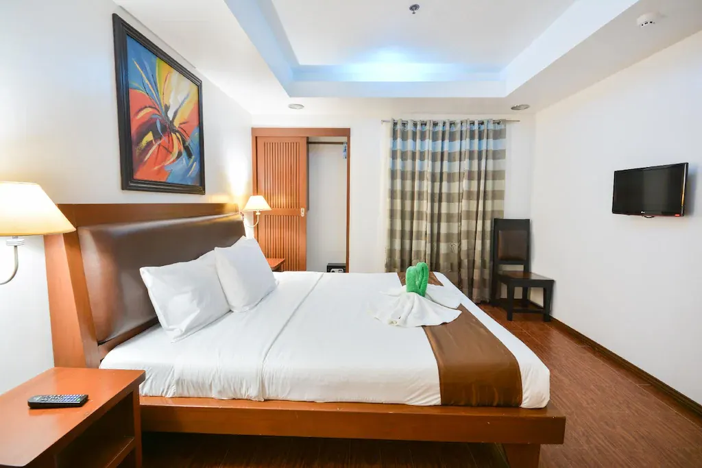 Premier Deluxe Double at Giulius Boracay Italian Resort, Balabag, Boracay