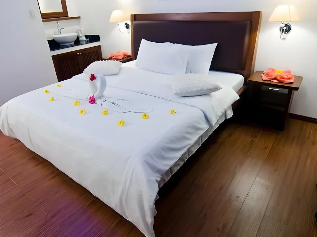 Premier Deluxe Double at Giulius Boracay Italian Resort, Balabag, Boracay