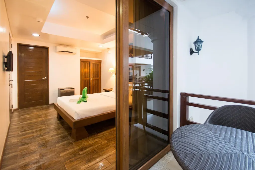 Deluxe Room at Giulius Boracay Italian Resort, Balabag, Boracay