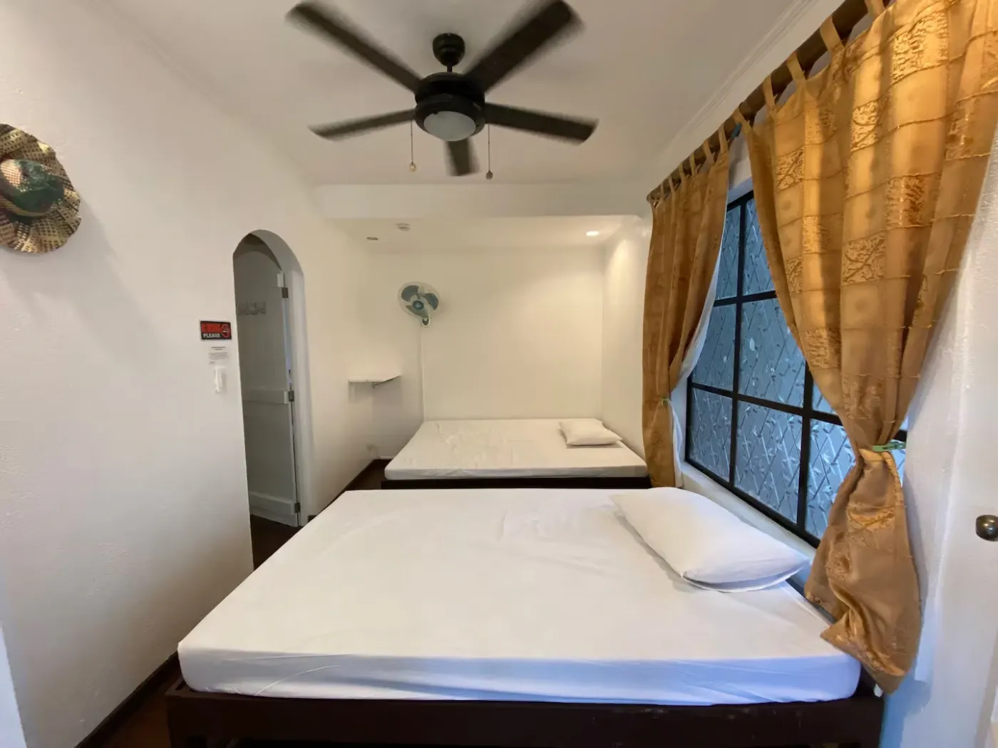4 Bedroom at Summer Breeze, Balabag, Boracay