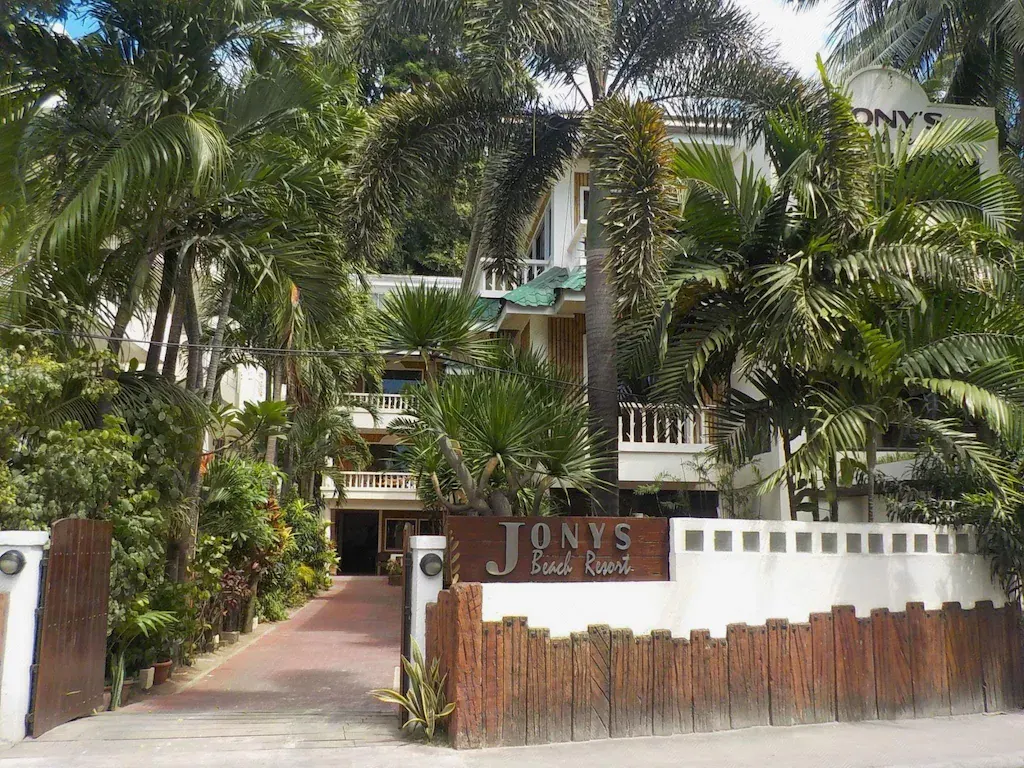 Jony's Beach Resort, Balabag, Boracay — Photo 7
