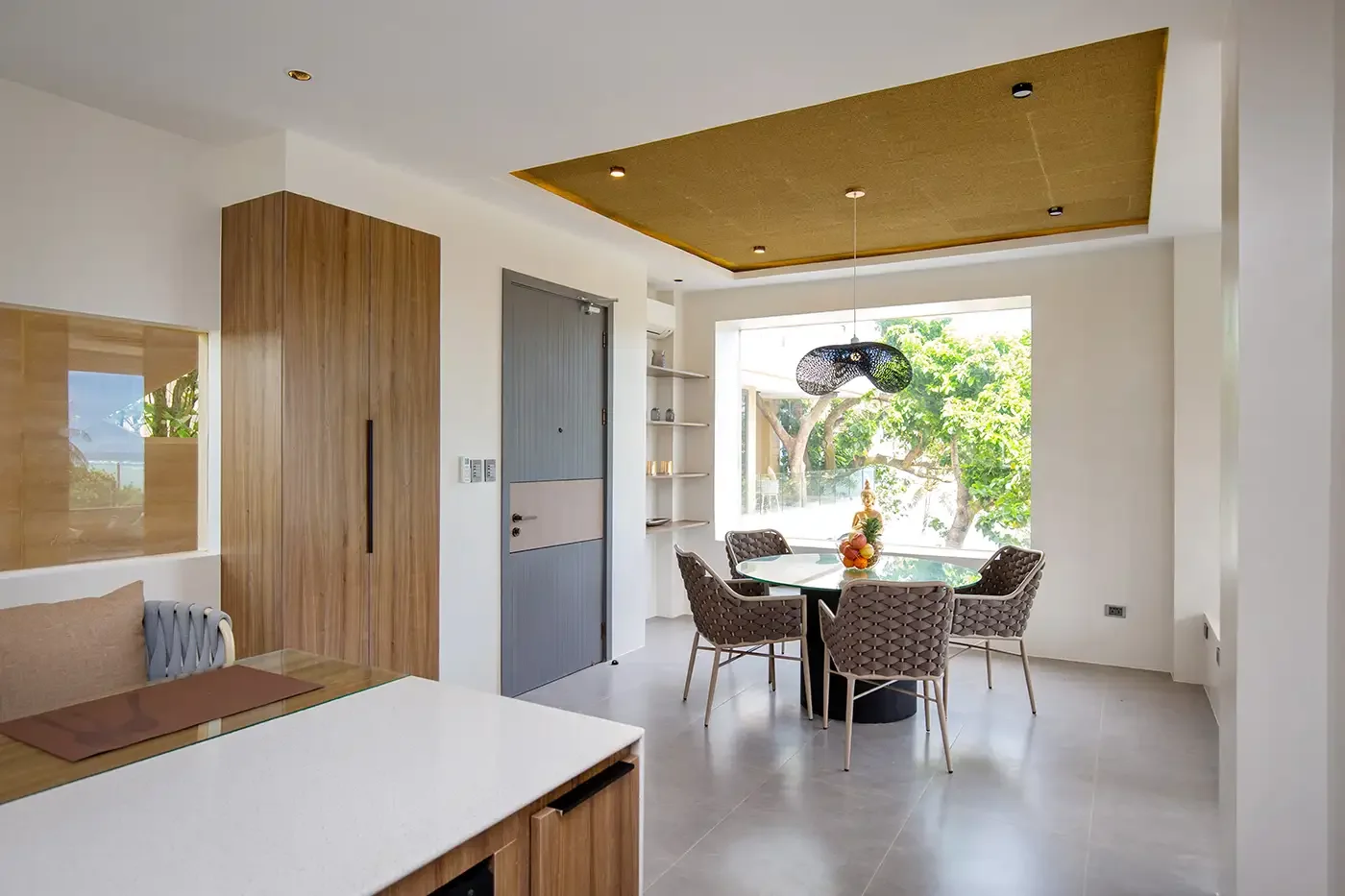 One Bedroom Suite 2C