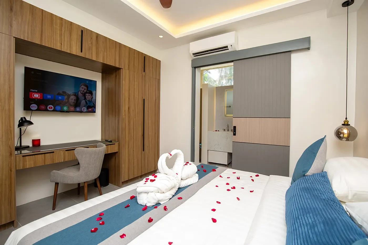 One Bedroom Suite 1C