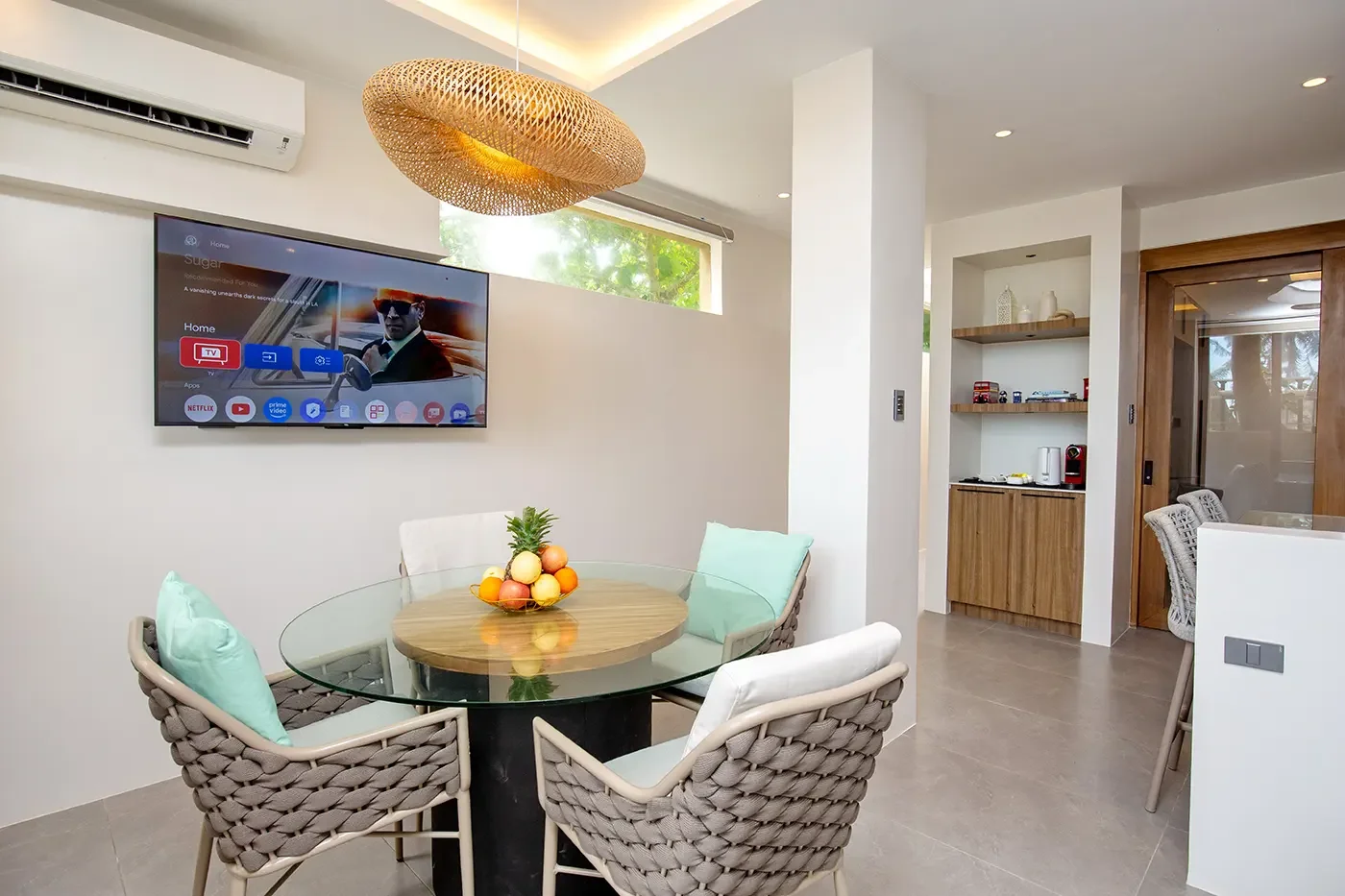 One Bedroom Suite 1C